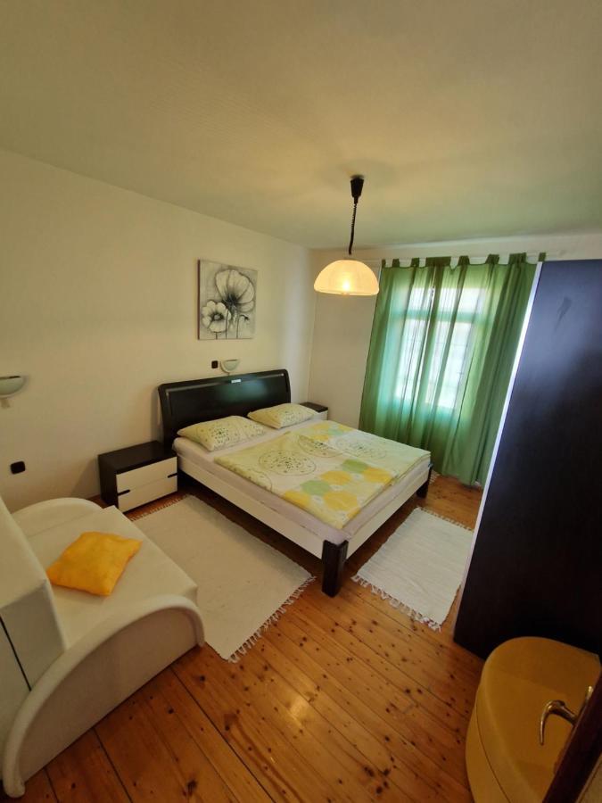 Villa Cvetić Selce Esterno foto